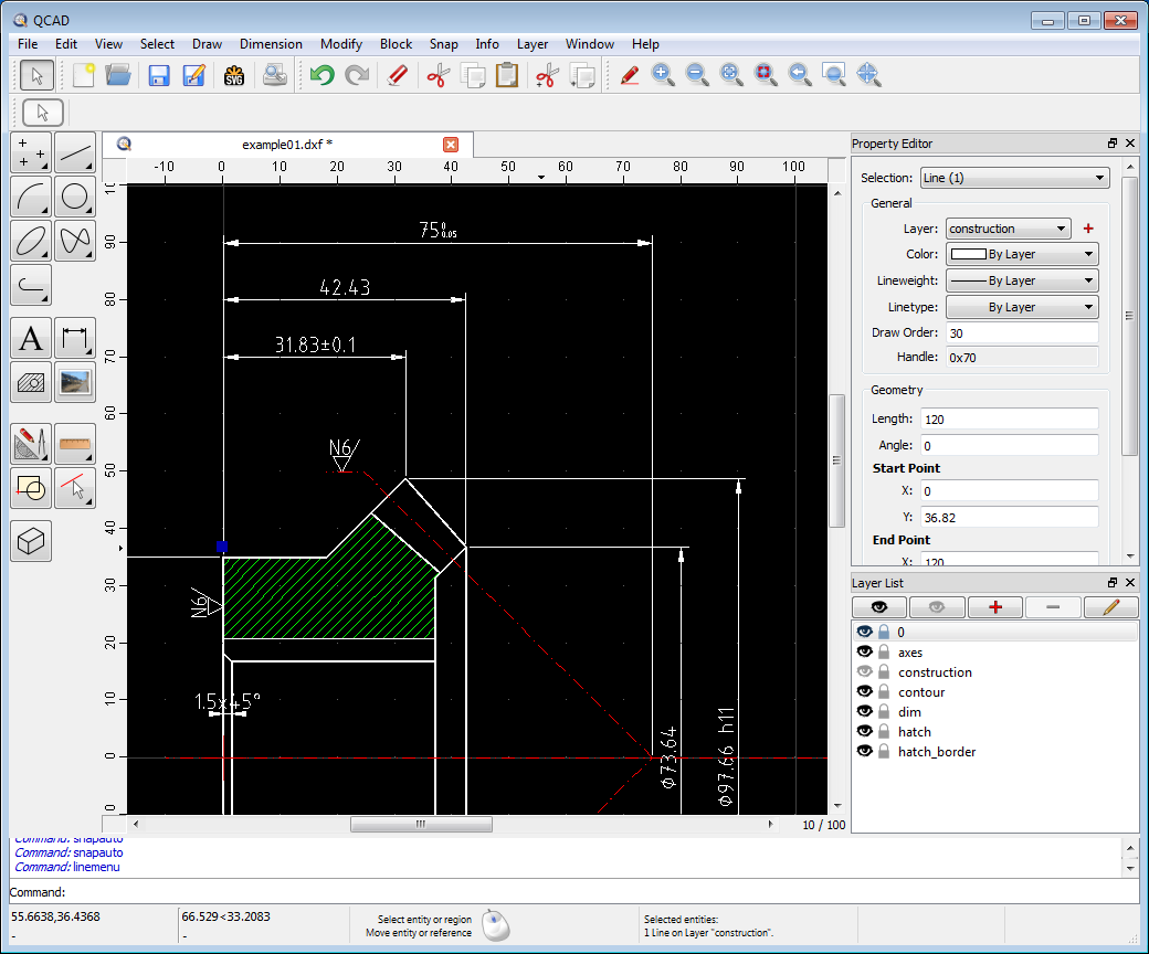 オープンソース2D CAD「QCAD」で2D図面の設計を行っている操作画面